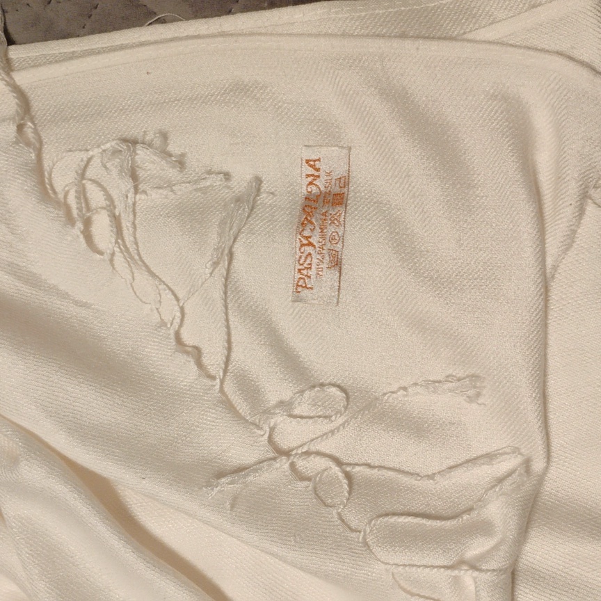 Pashmina Brand White Scarf 70Pashmina 30 Silk